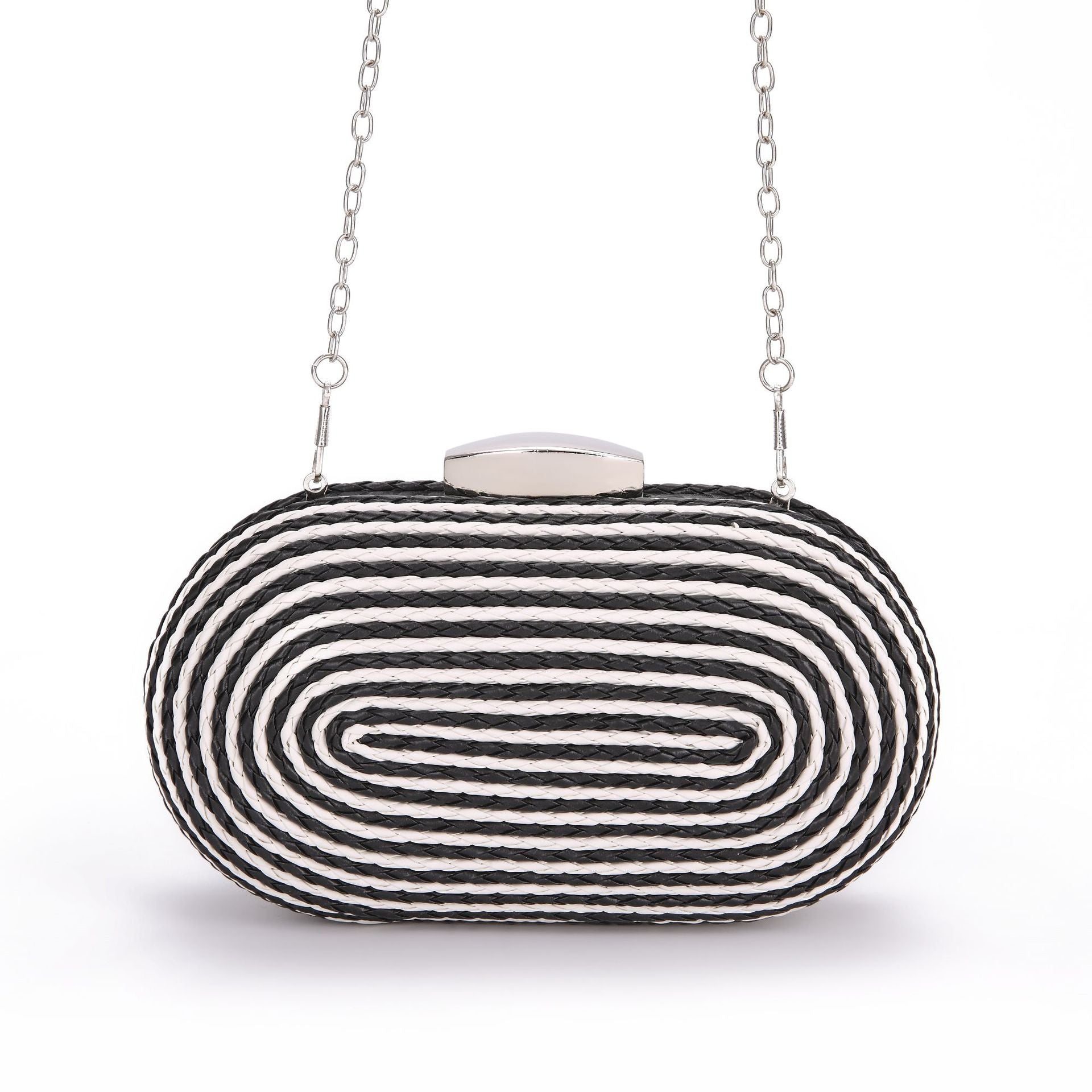 Fashionable oval crossbody woven bags