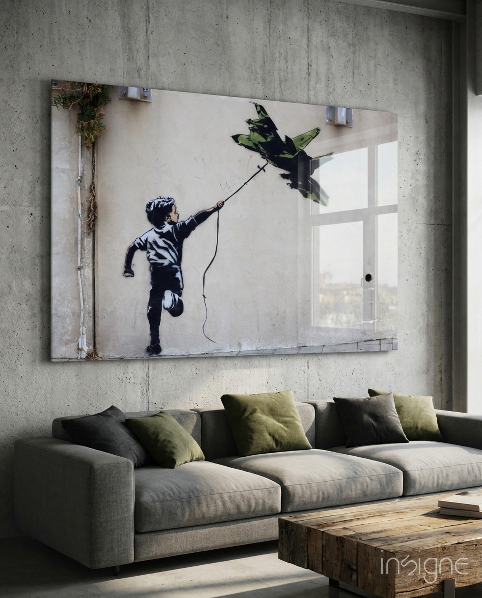 War Kite Glass Art