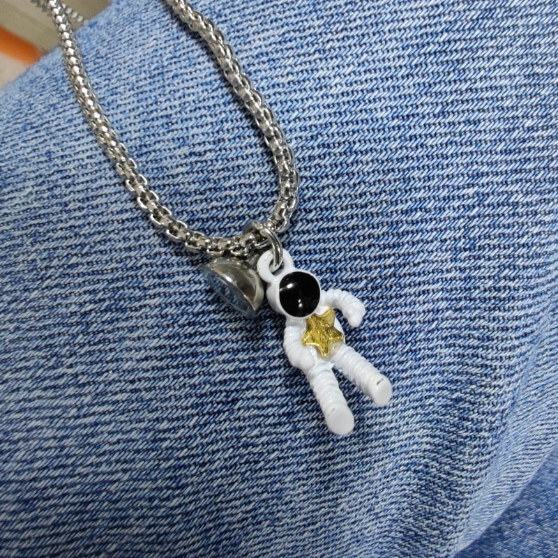 2Pcs Magnetic Couple Necklace Astronaut Pendant Heart Star Choker Valentine&