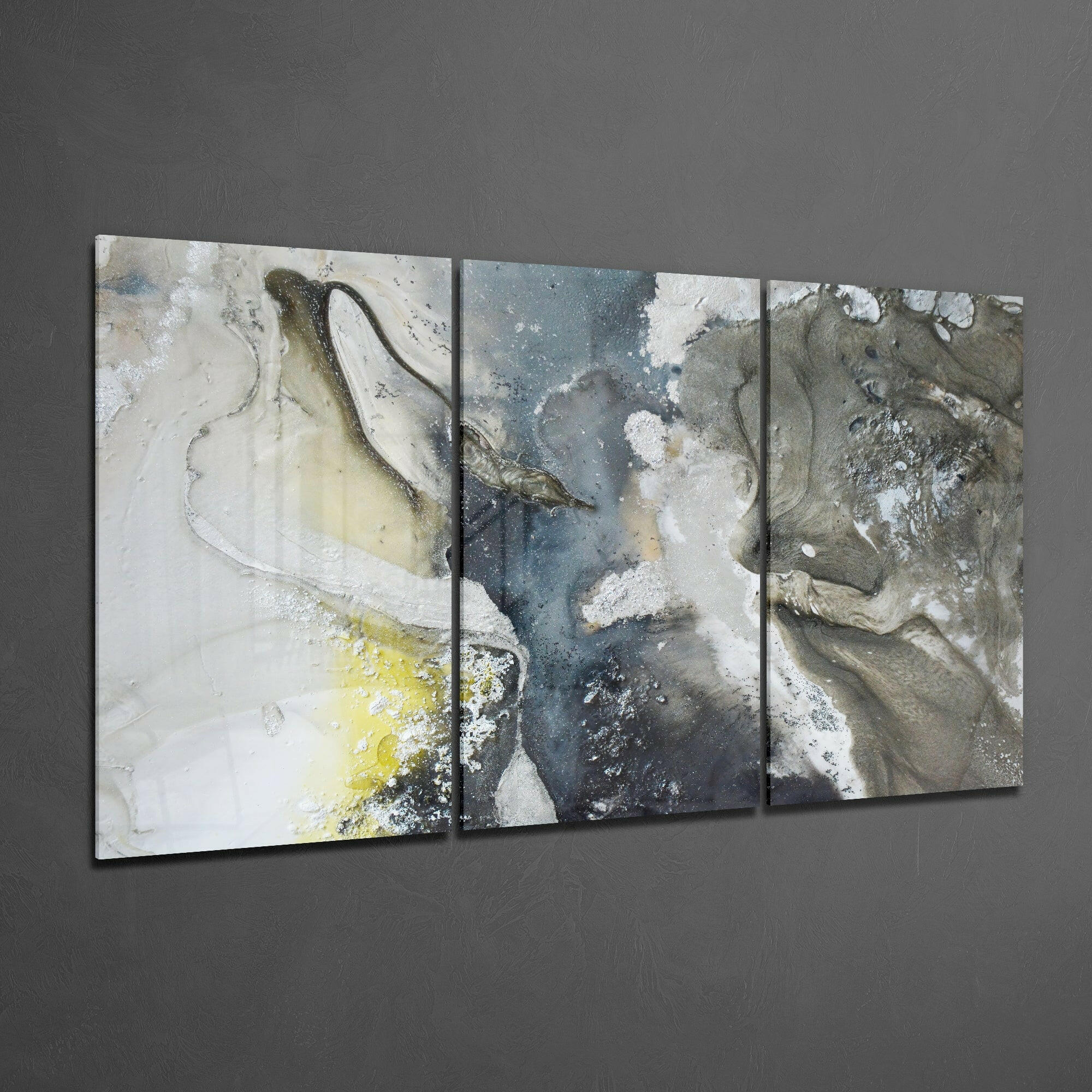 Sophisticated Mixture Glass Art