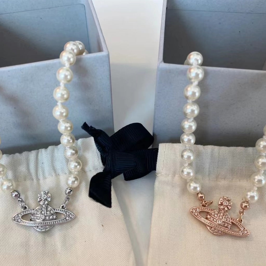 Brooch pearl necklace women&