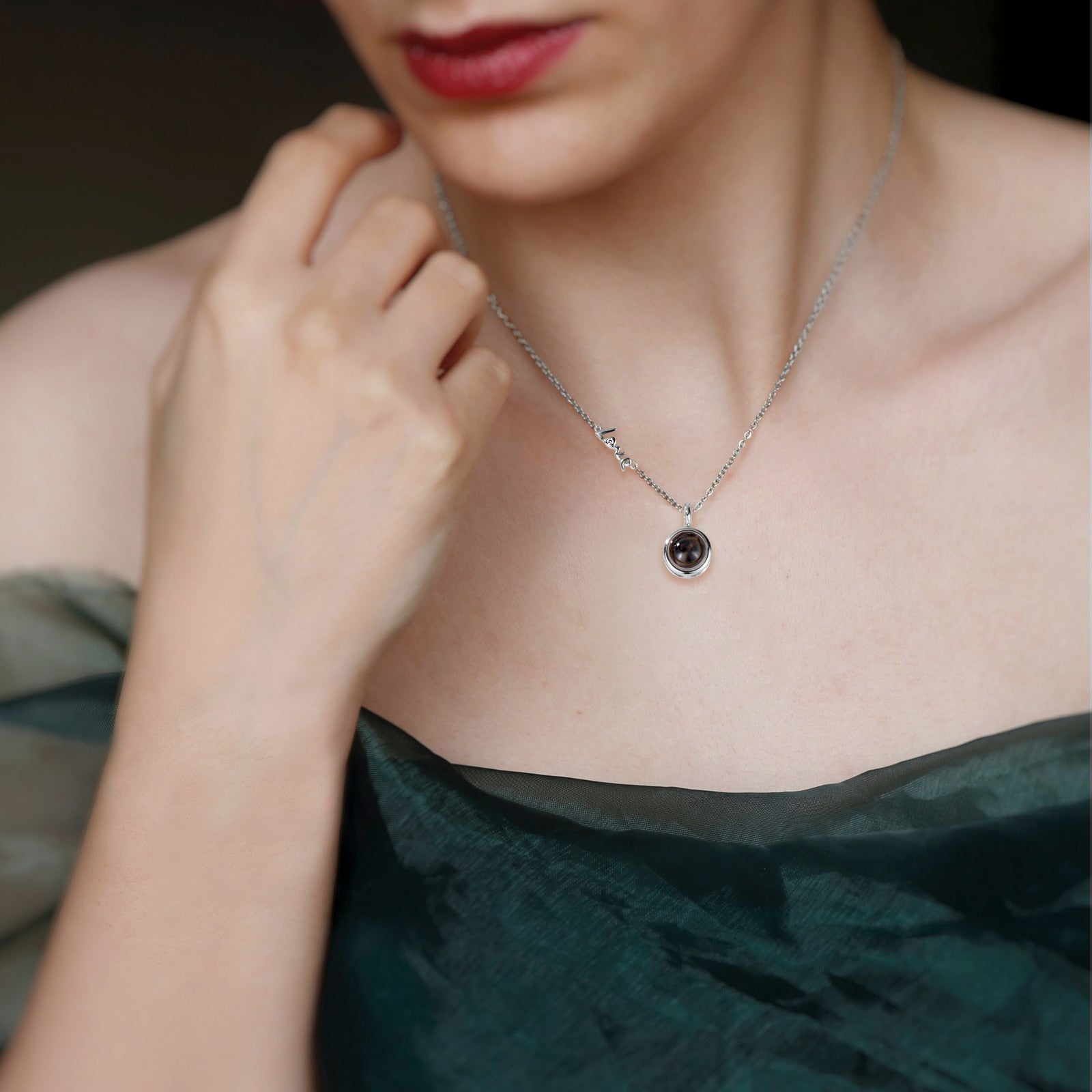 Personalized Photo Projection Necklace Clavicle Chain