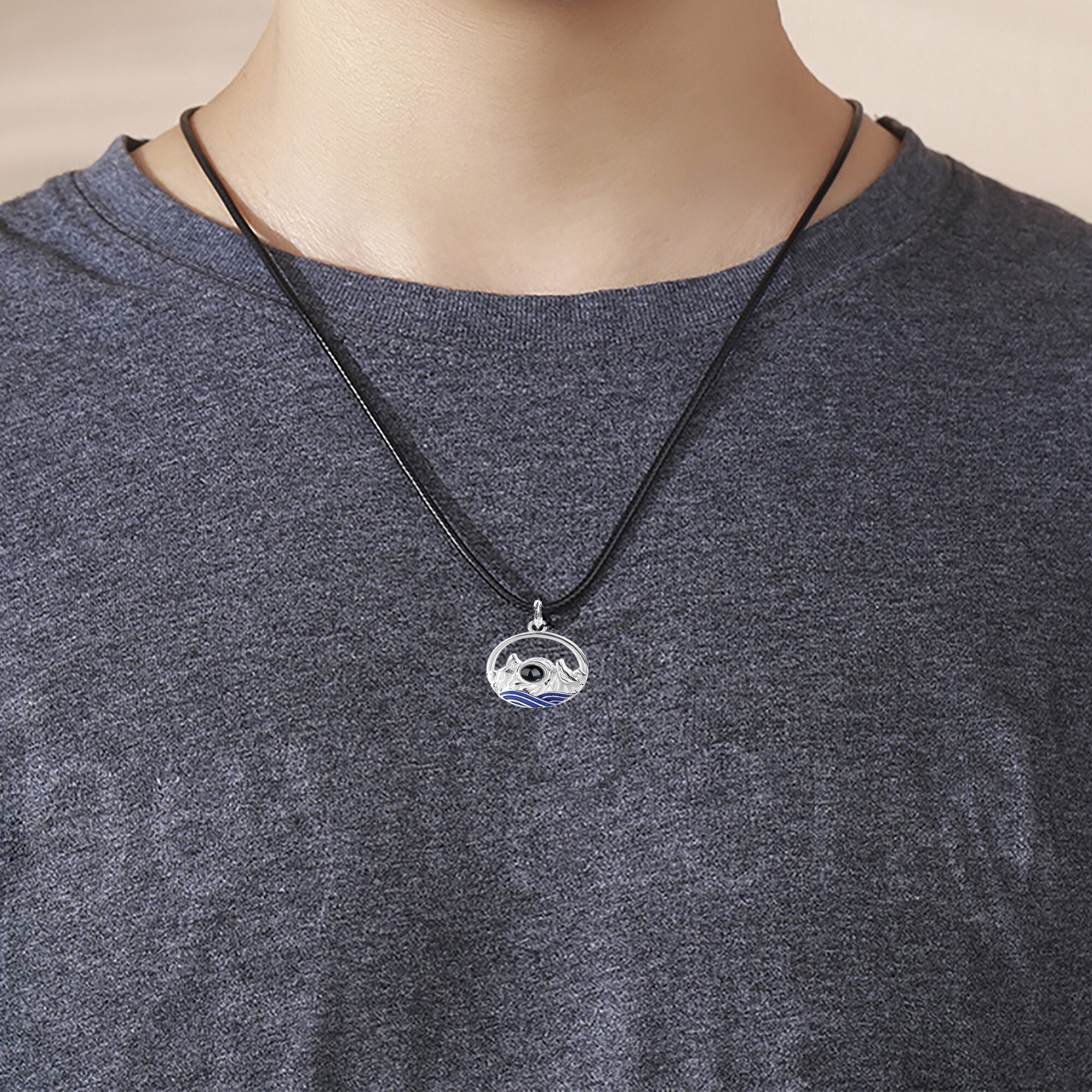 Couples who can customize photos Projection Necklace Pendant Jewelry For Lover Girlfriend