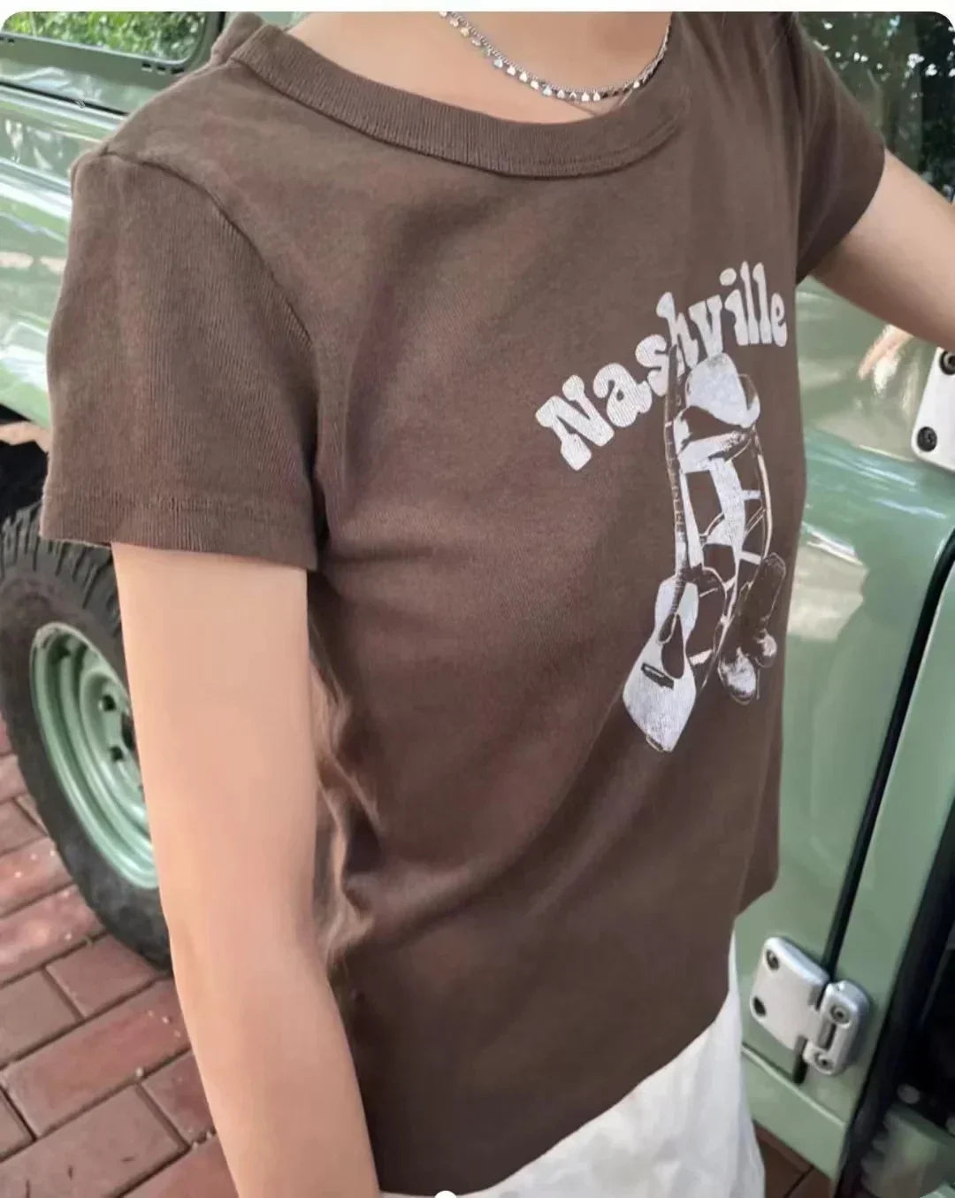 Vintage Brown Guitar Print Slim Tee Tops Women