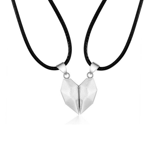 2pcs matching necklaces for couples Magnetic Lovers Heart necklaces Suction Wishing Stone