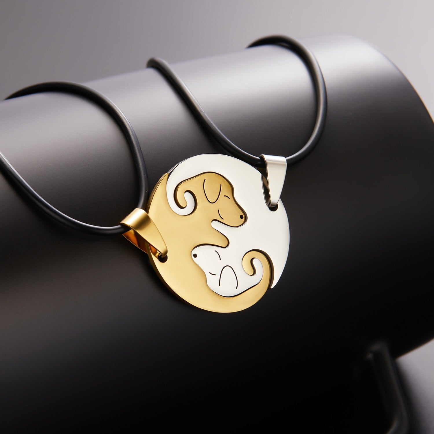 Black White Couple dog Necklace Animal Puppy Pendant Choker Necklaces Lover Valentine&