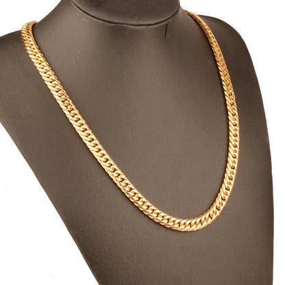 chunky gold necklace