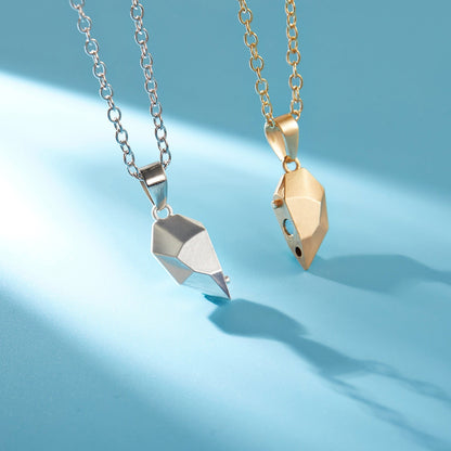 2Pcs Punk Heart Pendant Couple Necklace Lover Distance Faceted Magnetic Necklace