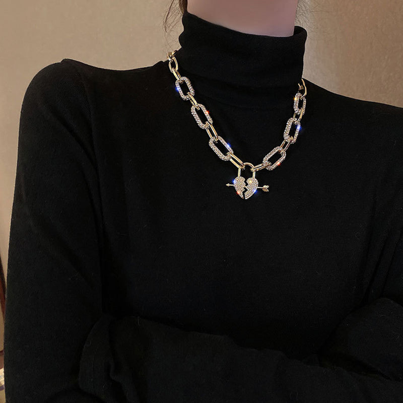 Metal Love Heart Cupid Pendants Female Clavicle Chain Light Luxury Niche Design Necklace