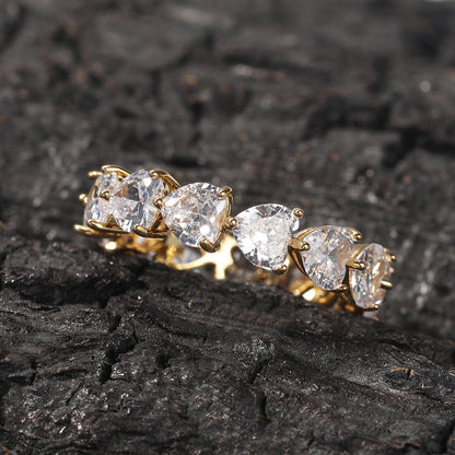 Hip-hop single-row heart-shaped zircon rings