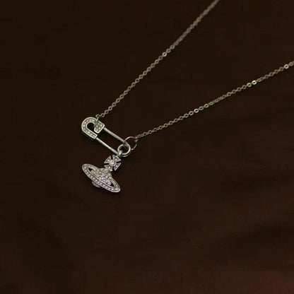 Brooch pearl necklace women&