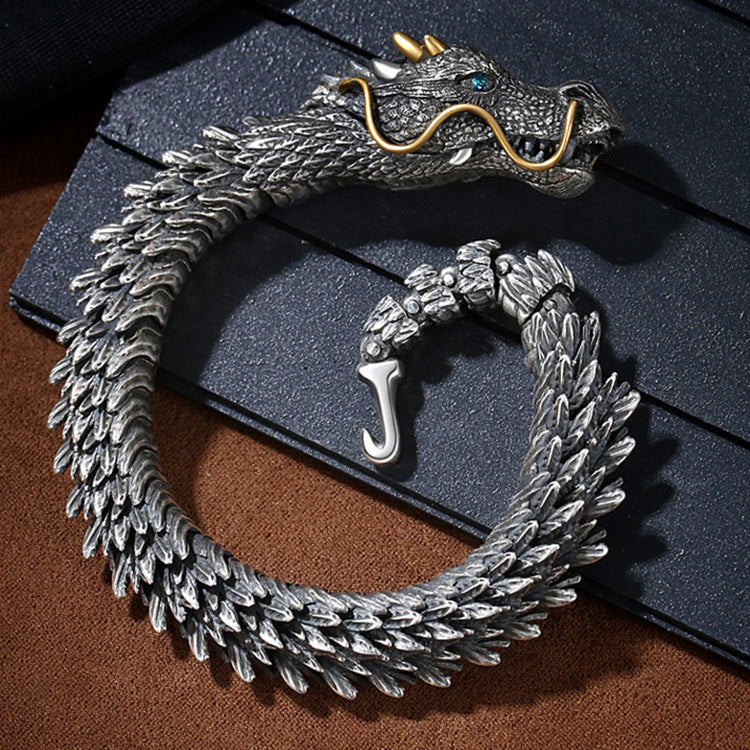 Retro and domineering black dragon bone bracelet