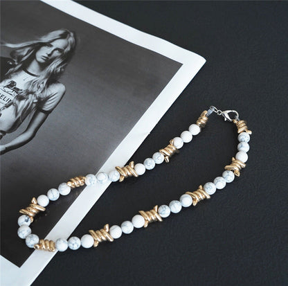 Thorn Light Luxury White Turquoise Pearl Metal Necklace