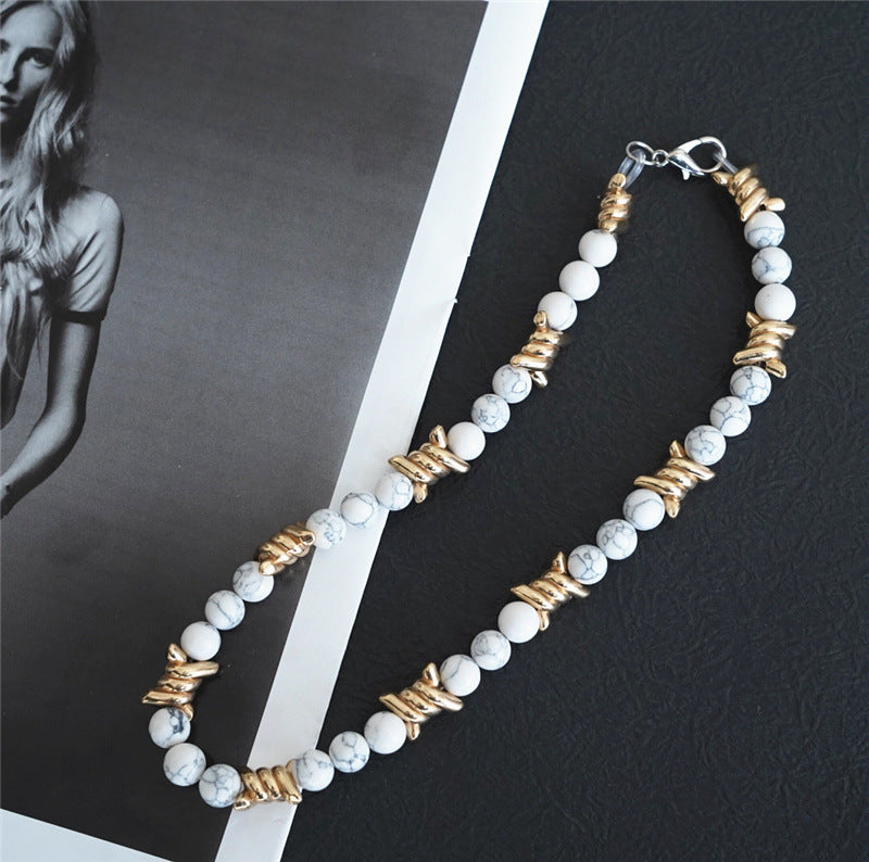 Thorn Light Luxury White Turquoise Pearl Metal Necklace