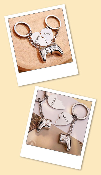 Heart engraved handle keychain Valentine&