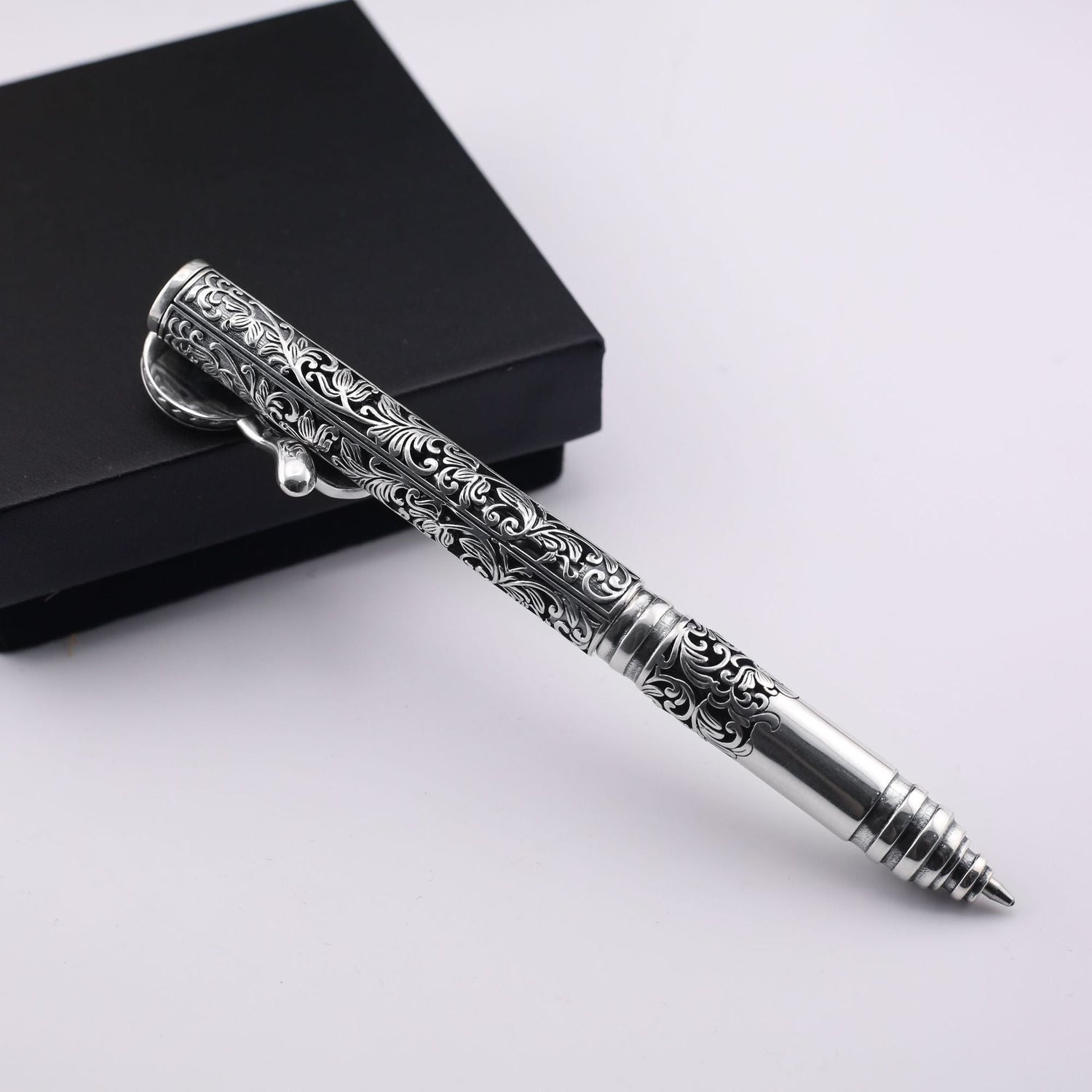 Hollow six-pointed star pattern gel pen