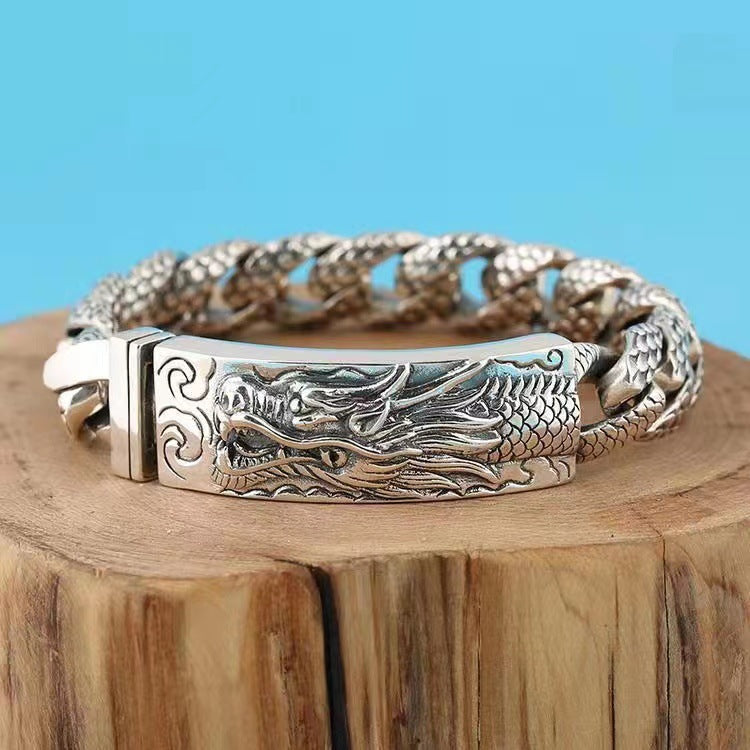 Domineering dragon pattern bracelet
