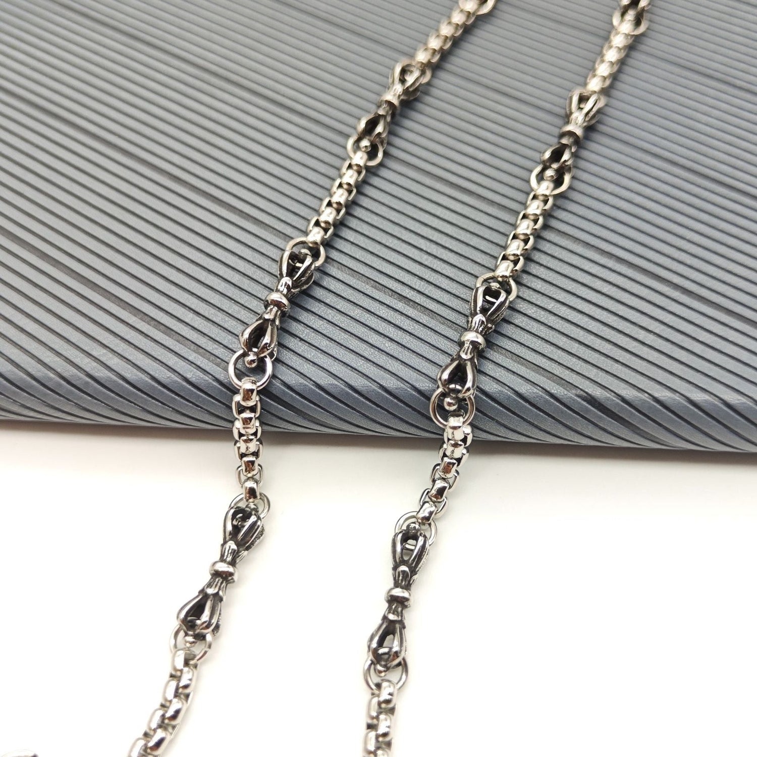 Vajra stainless steel retro simple bracelet