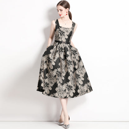 Summer sleeveless floral dress
