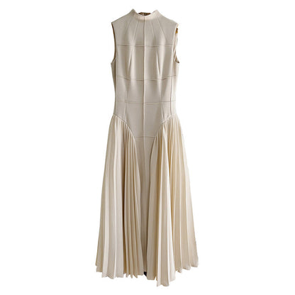 Pleated round neck sleeveless A dress with waist slimming long skirt