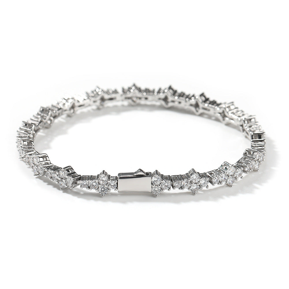 Diamond-studded high-end airplane tennis chain