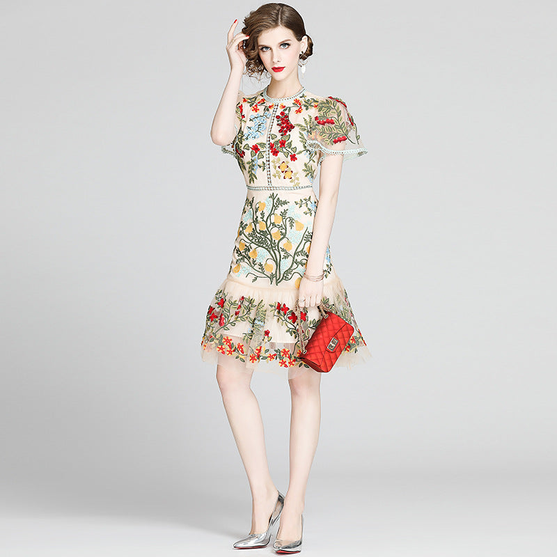 Short-sleeved mesh ruffle dress