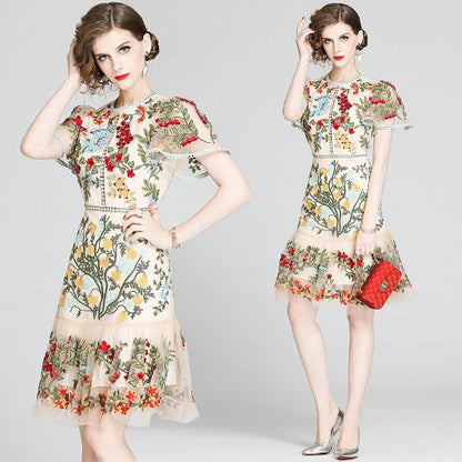 Short-sleeved mesh ruffle dress