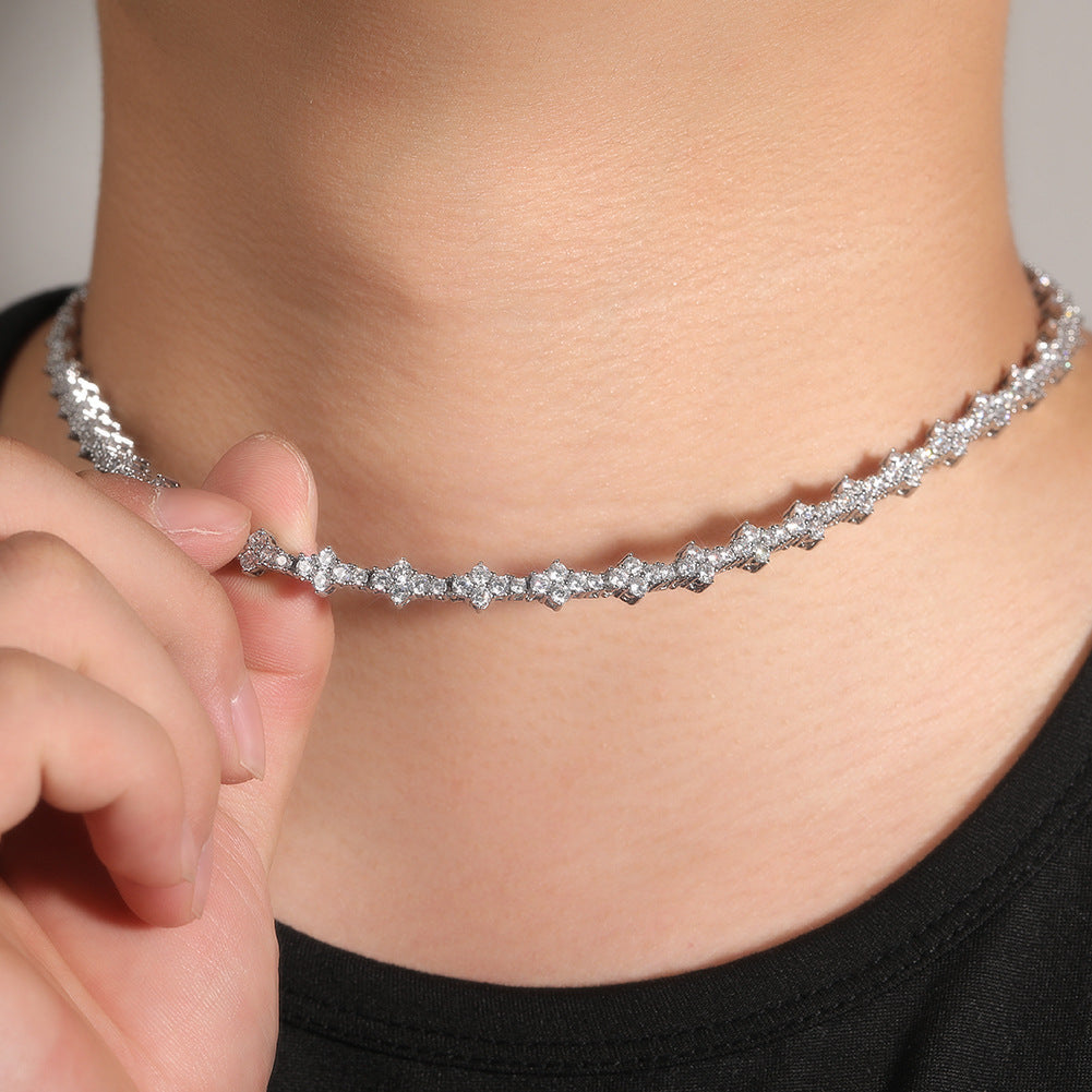 Diamond-studded high-end airplane tennis chain