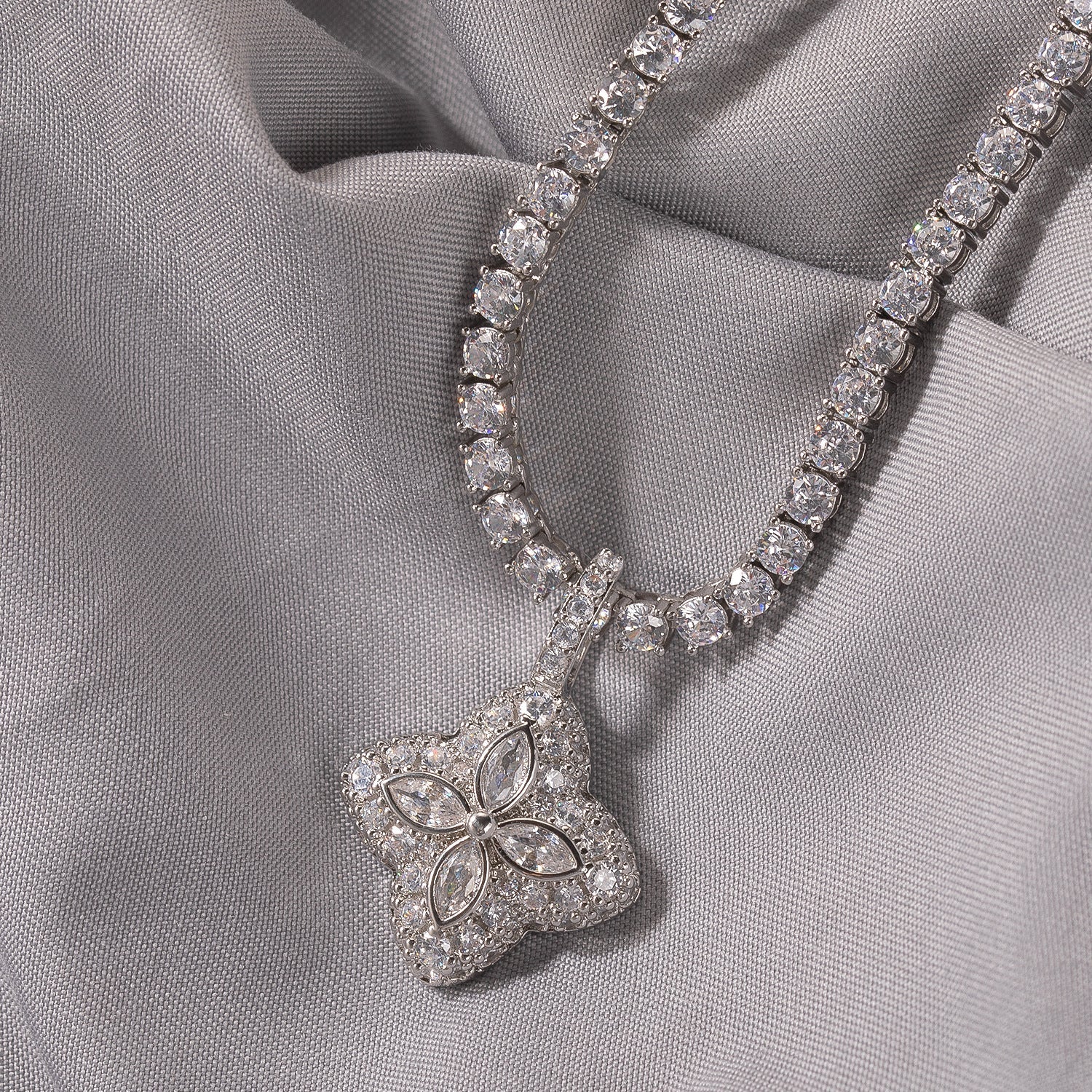 Cubic Zirconia Colorful Four-Leaf Clover Pendant