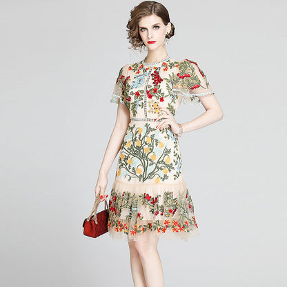 Short-sleeved mesh ruffle dress
