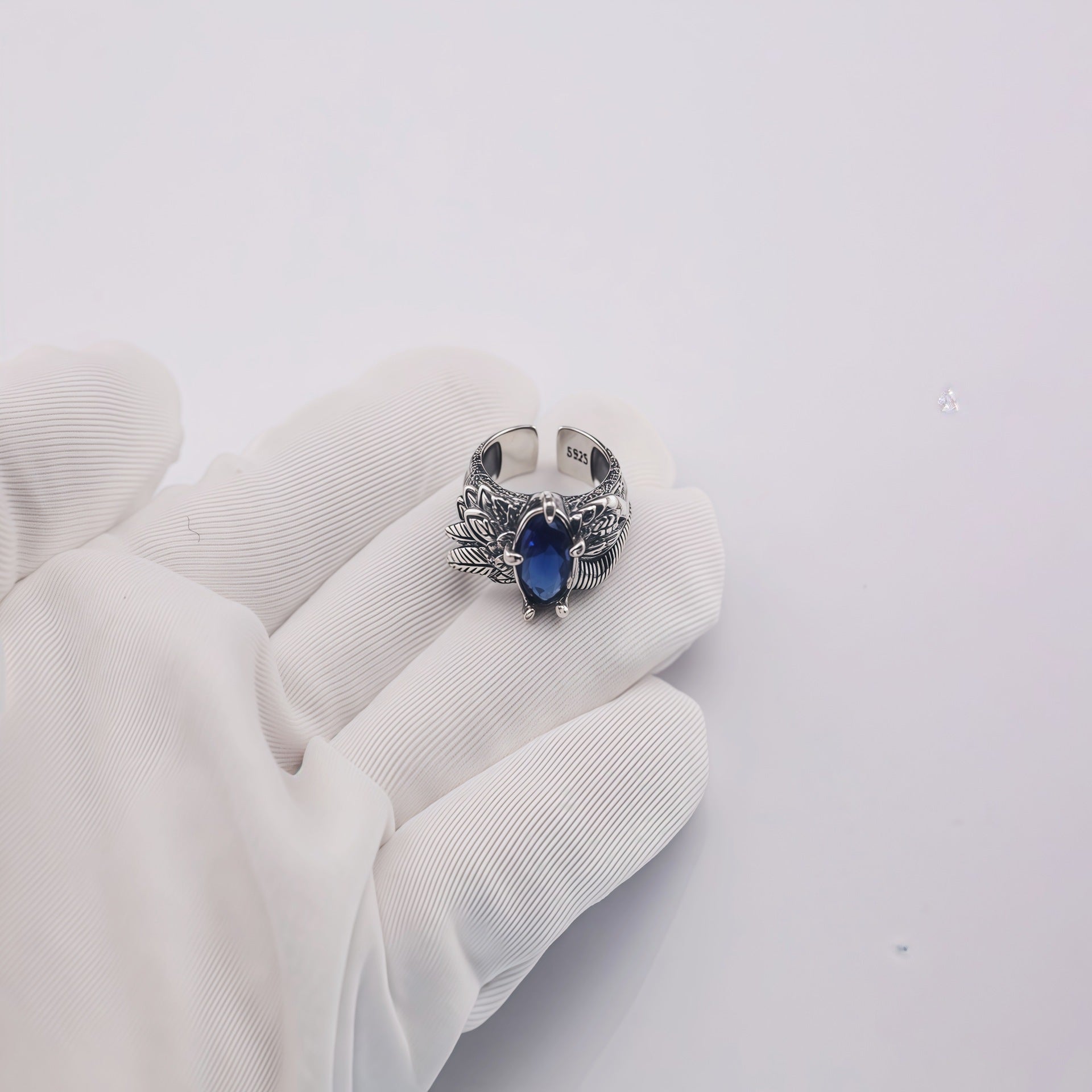 Retro feather sapphire open ring
