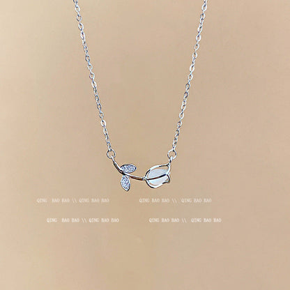 Titanium steel pearl clavicle necklace