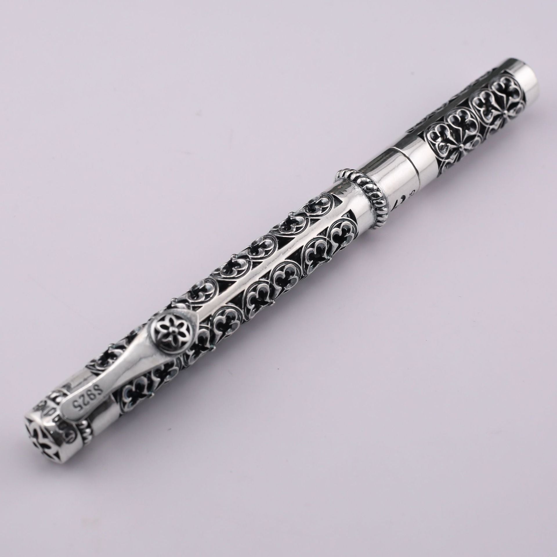 Hollow carved business signature pen