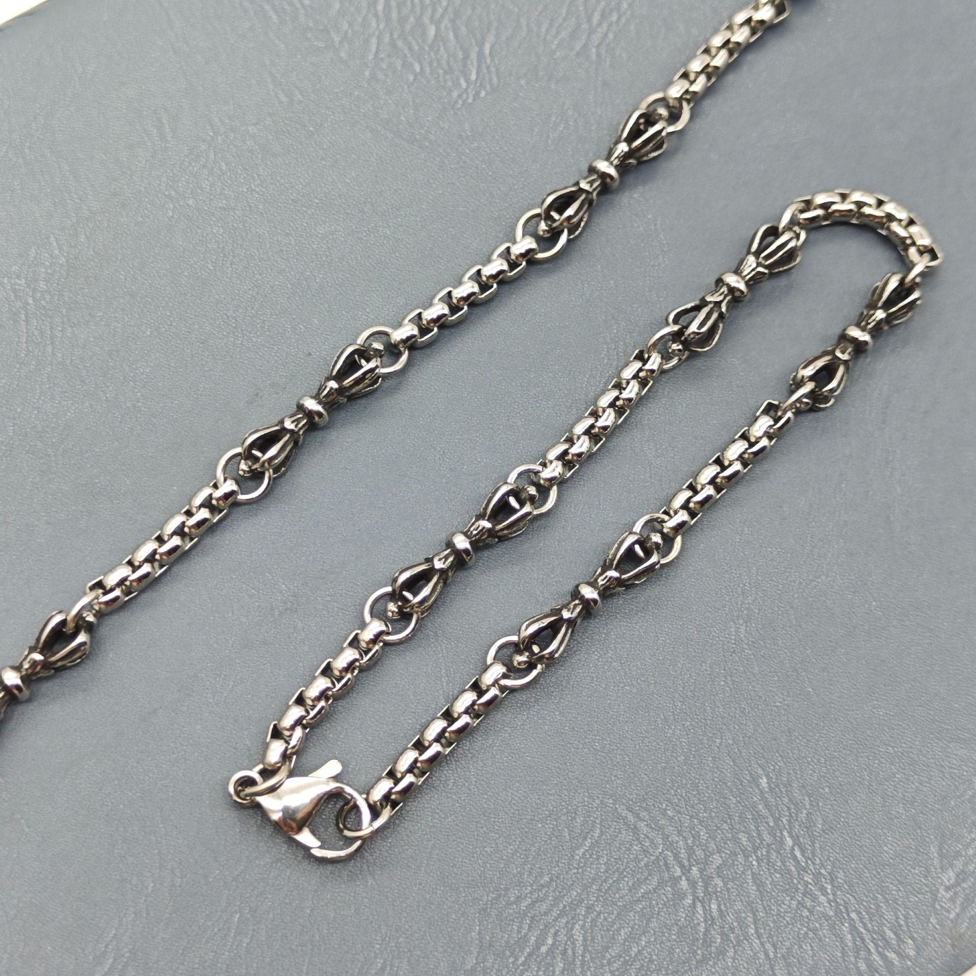 Vajra stainless steel retro simple bracelet
