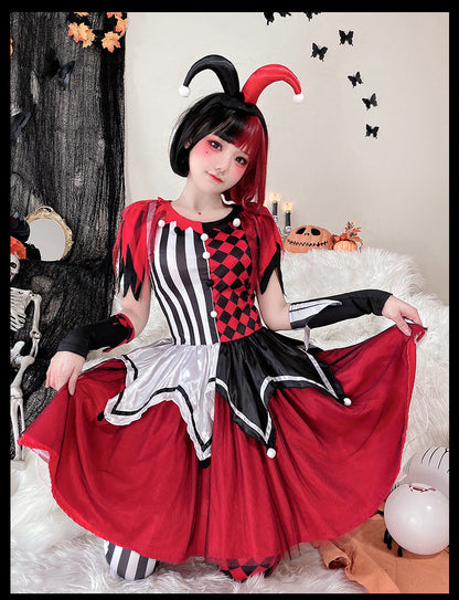 Halloween costume circus clown