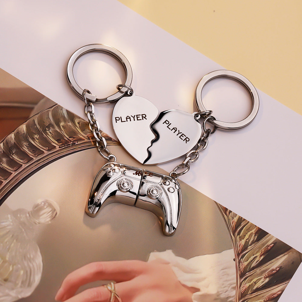 Heart engraved handle keychain Valentine&