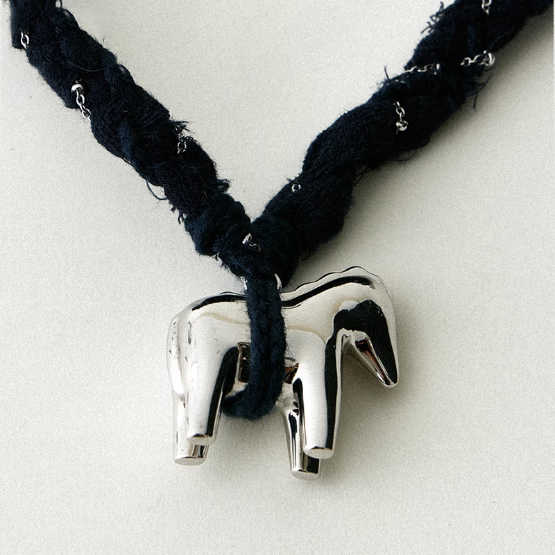 Pony niche personality pendant