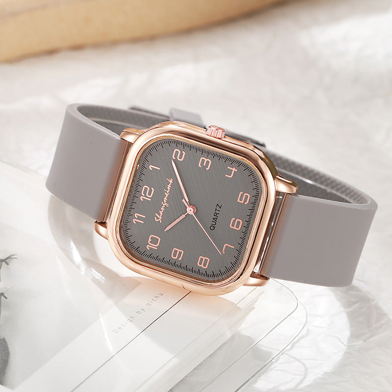 Fashionable quartz women&