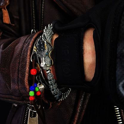Retro and domineering black dragon bone bracelet