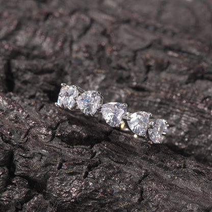 Hip-hop single-row heart-shaped zircon rings