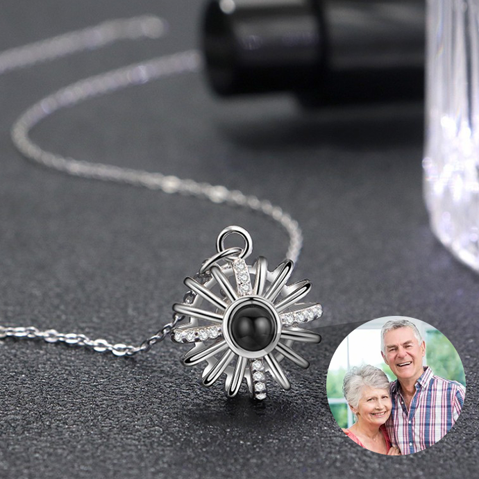 925 Silver Round Hollow Projection Necklace