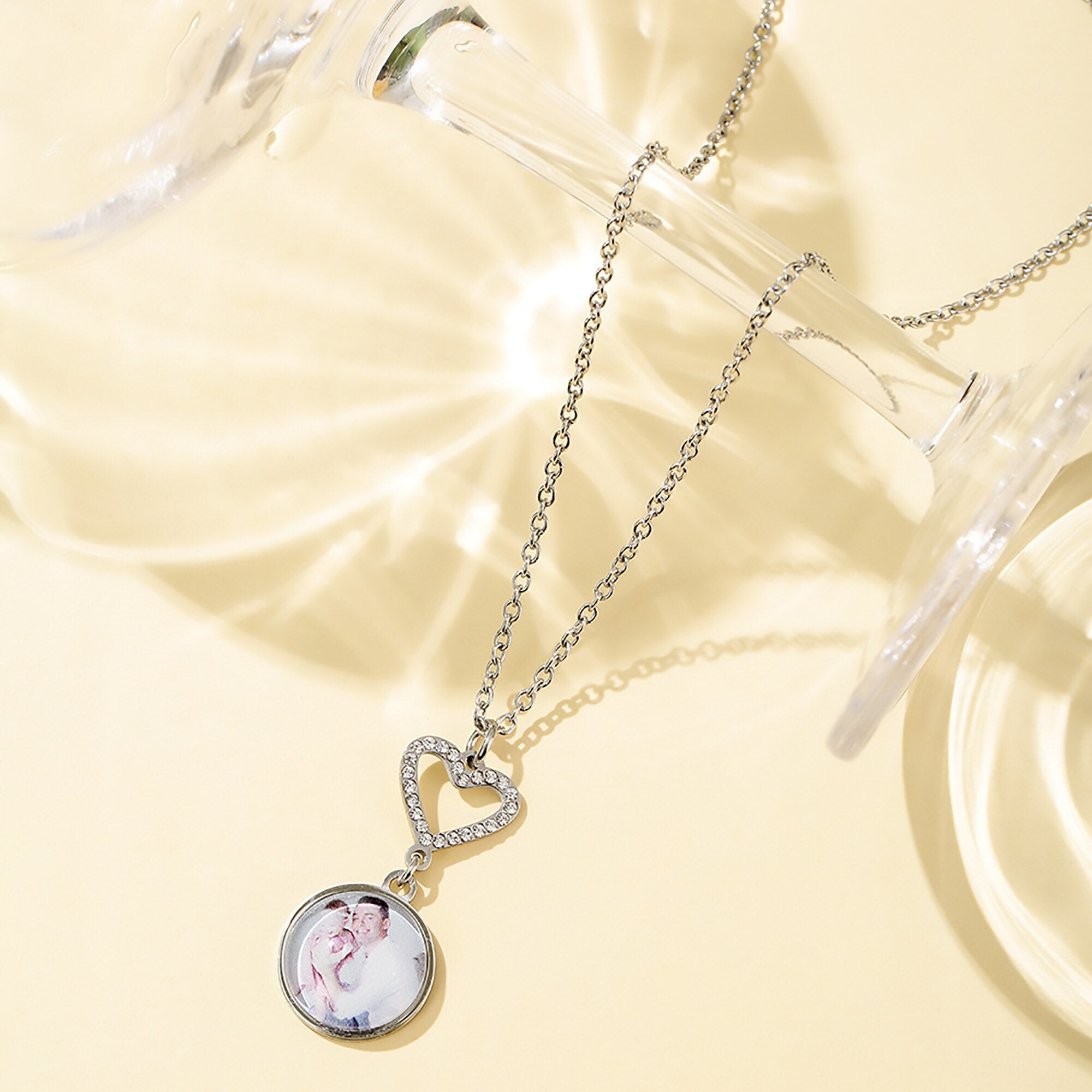 Customizable Photo Romantic Simple Small Heart-shaped Necklaces Exquisite  Silver Color Clavicle Chain Women&
