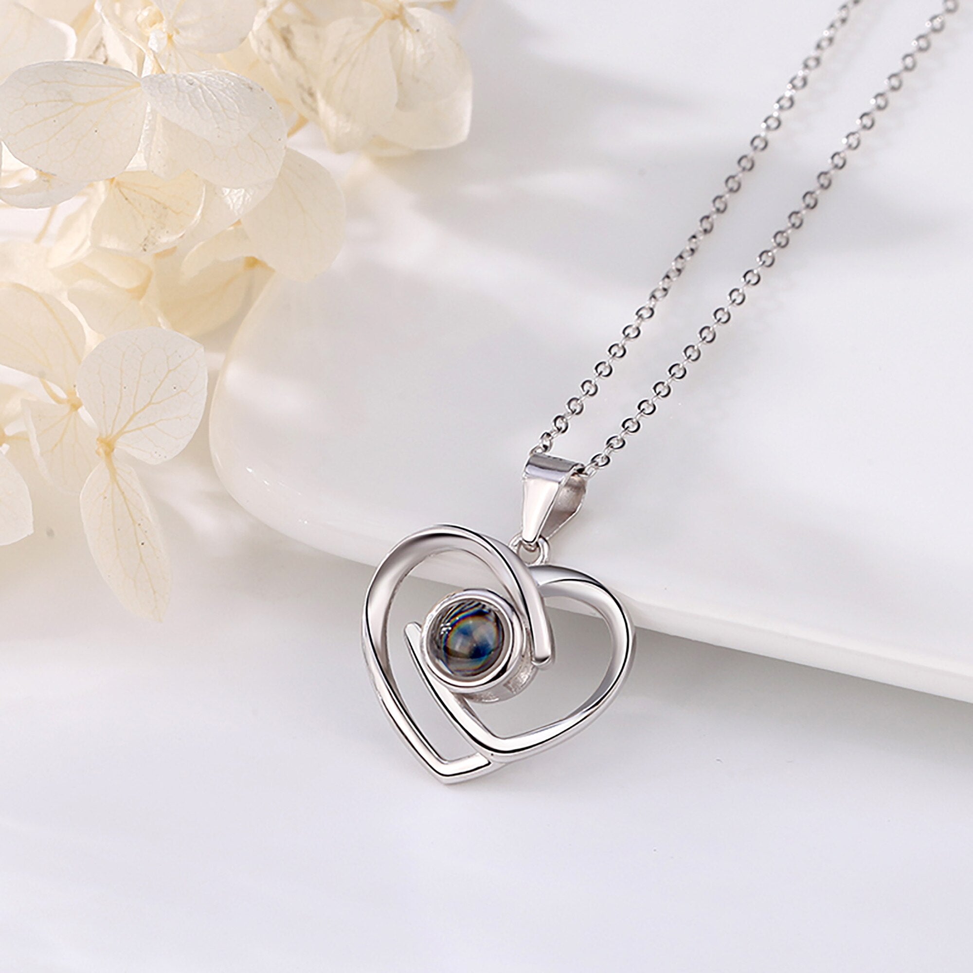 Customizable Photo Ladies Personality Heart Necklace With Silver Material Valentine&