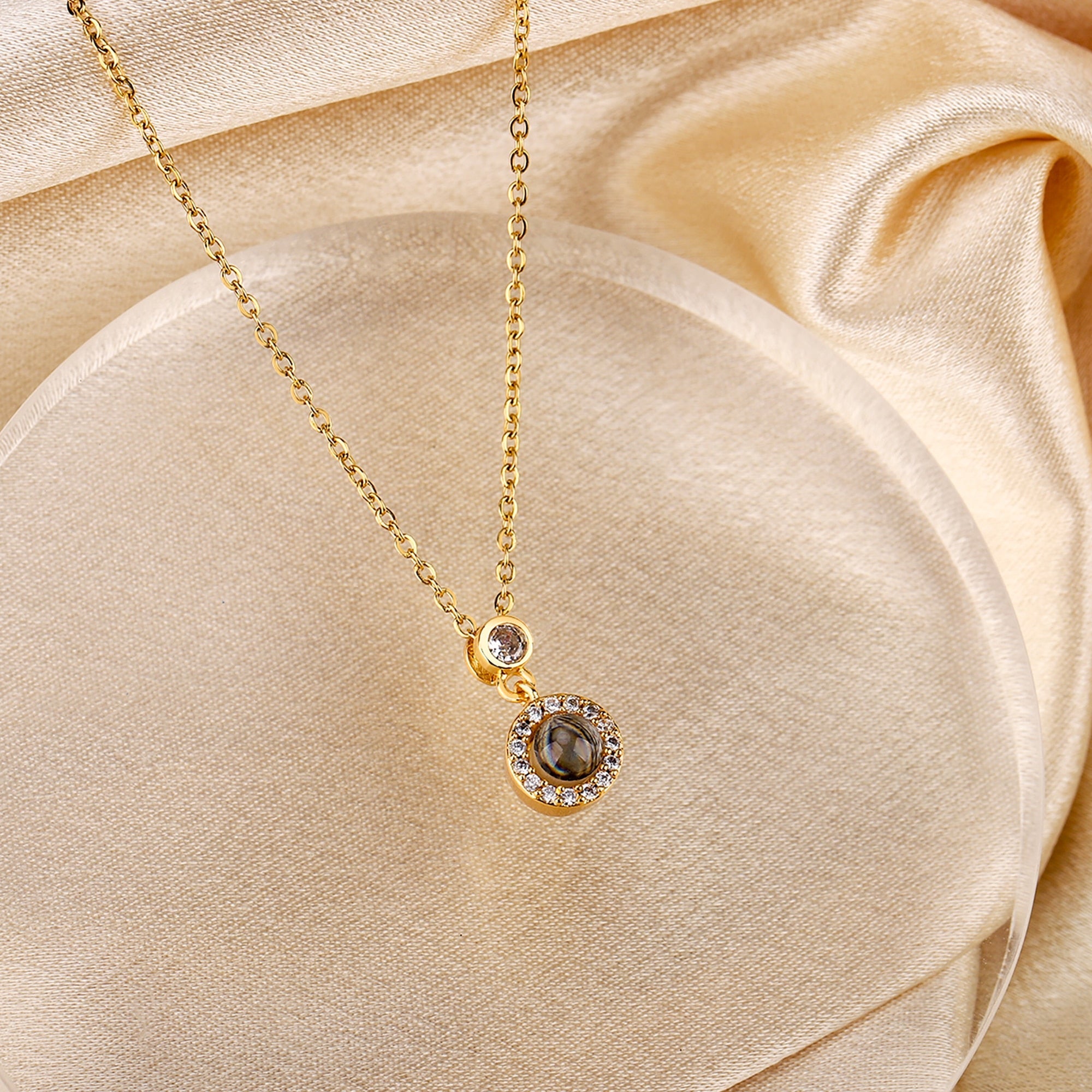 Customizable Photo Projection Necklace Couple Girlfriend Couple Jewelry