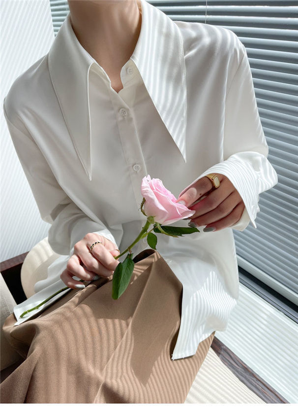 Big Pointed Collar White Blouses For Women Vintage Loose Long Sleeve Shirt