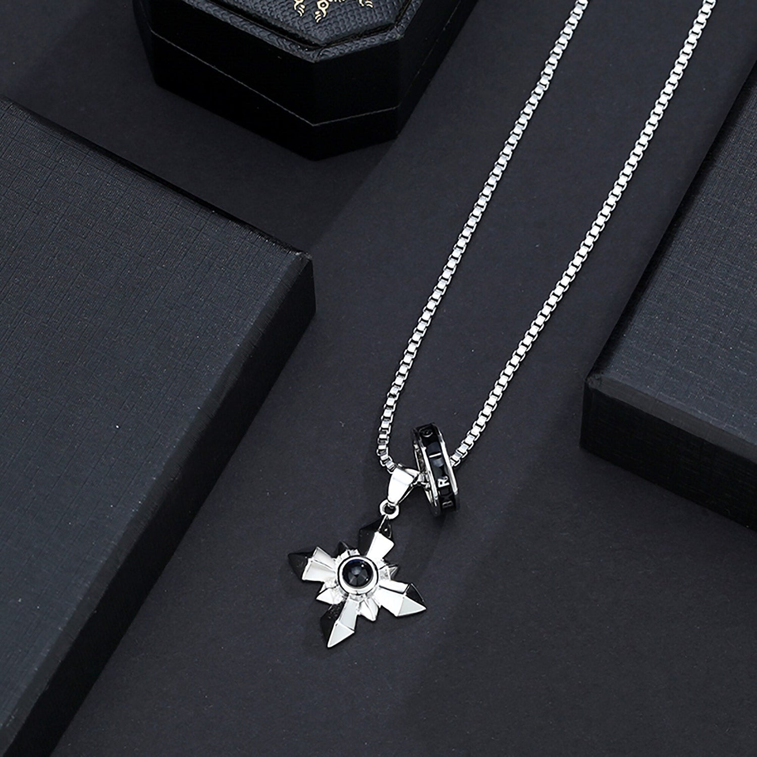Customized photo ringProjection Necklace  Pendant Jewelry For Lover Girlfriend