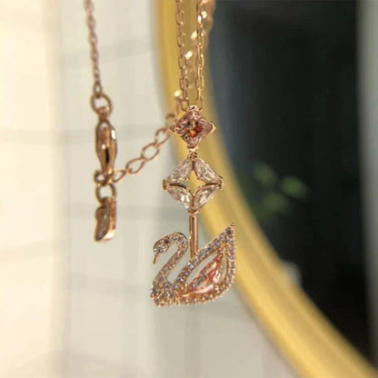 2024 fashion creative pink swan crystal necklace