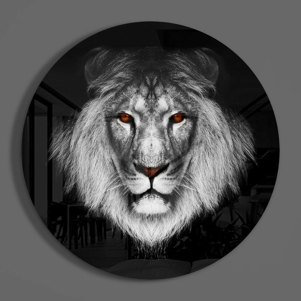 Amber Eyed Round Lion Face Glass Wall Art