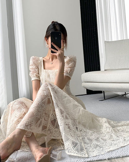Vintage Square Collar Lace Dress Women Short Sleeve Slim Waist Embroidery Female