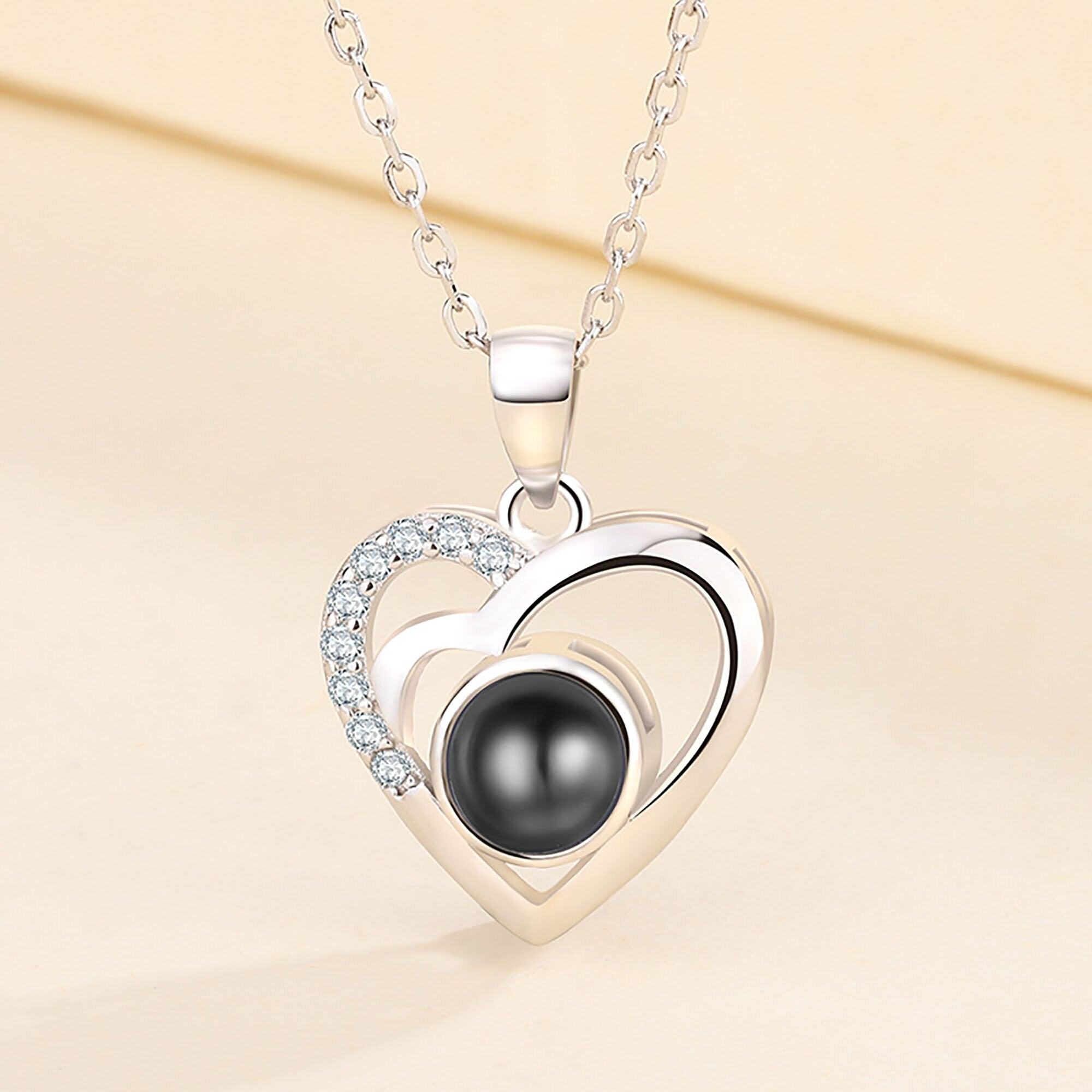 Customizable photo Projection Necklace Pendant Jewelry For Lover Girlfriend